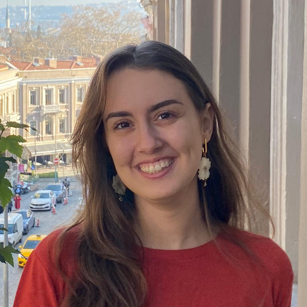 Damla Akyüz
